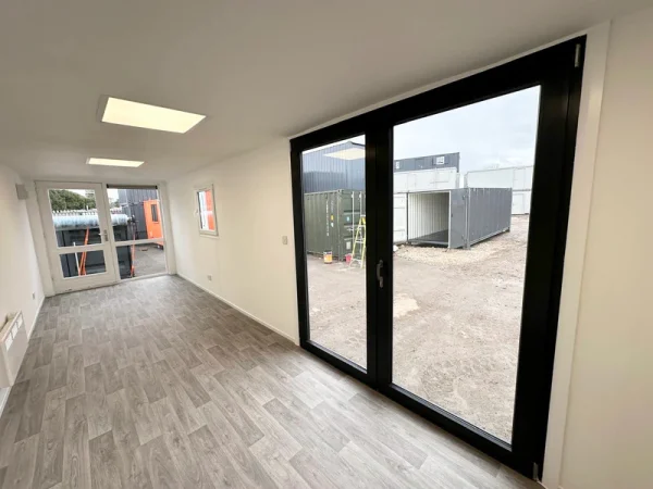 Converted 40ft Container Office - Image 4